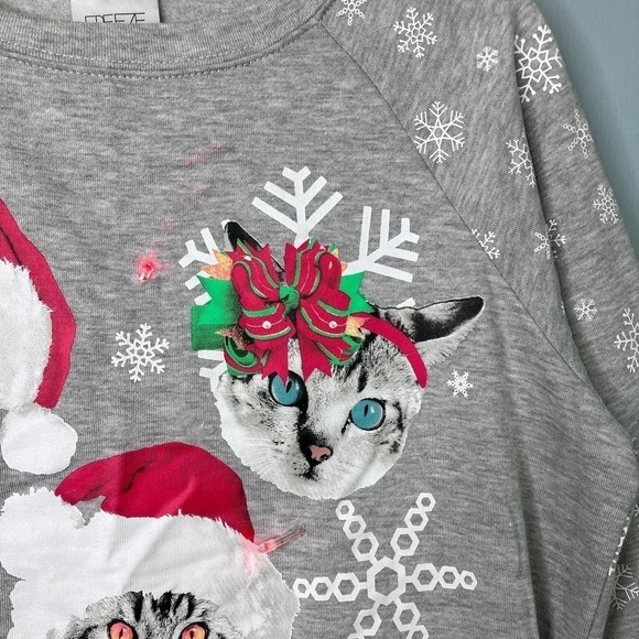 Freeze Heather Gray Light Up Christmas Cats Holiday Sweatshirt Juniors Sz M 7-9 - Picture 7 of 17